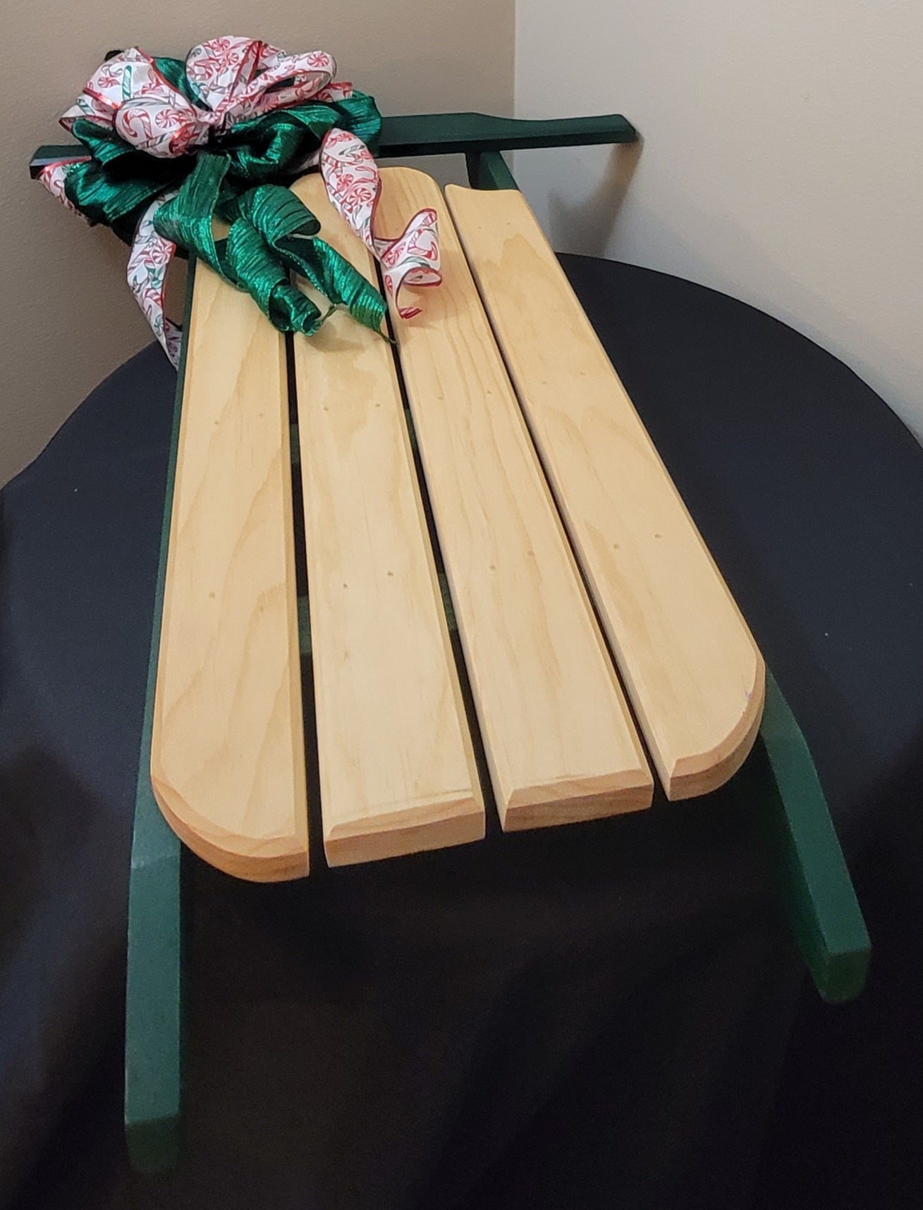 Green Winter Decor Sled