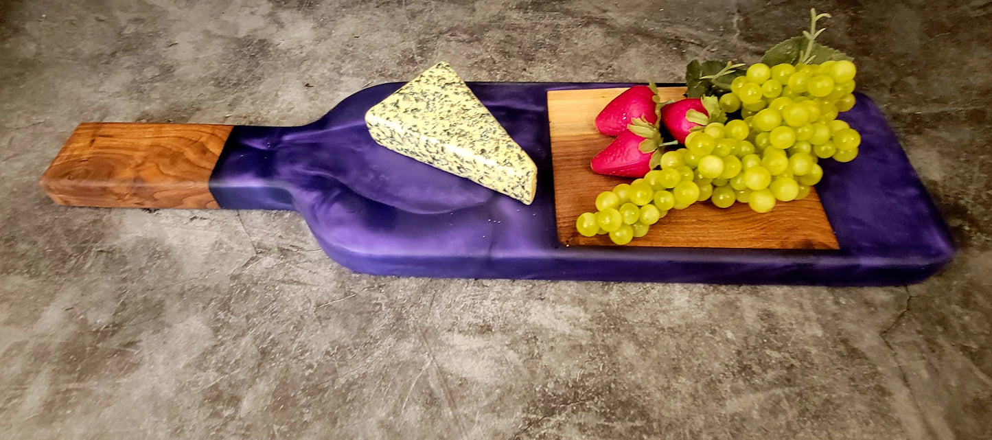 Vino Viola Charcuterie Board