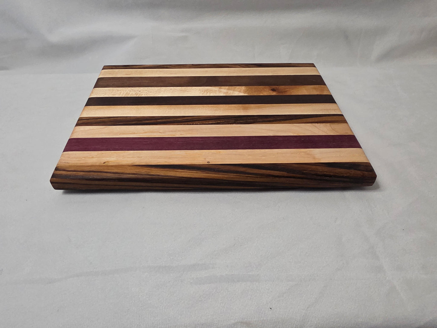 Woodland Ribbons – Handmade Serving Board