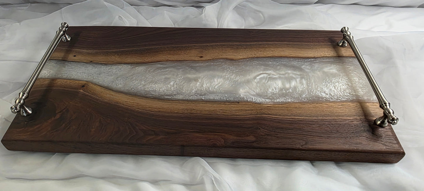 Moonlit Pearl – Black Walnut & Pearl Epoxy Charcuterie Board