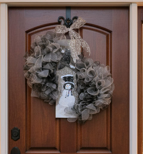 Frosted Twilight – Double-Sided Winter Door Hanger