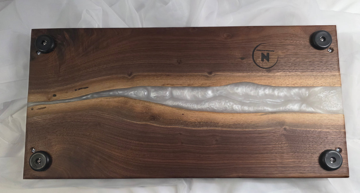 Moonlit Pearl – Black Walnut & Pearl Epoxy Charcuterie Board